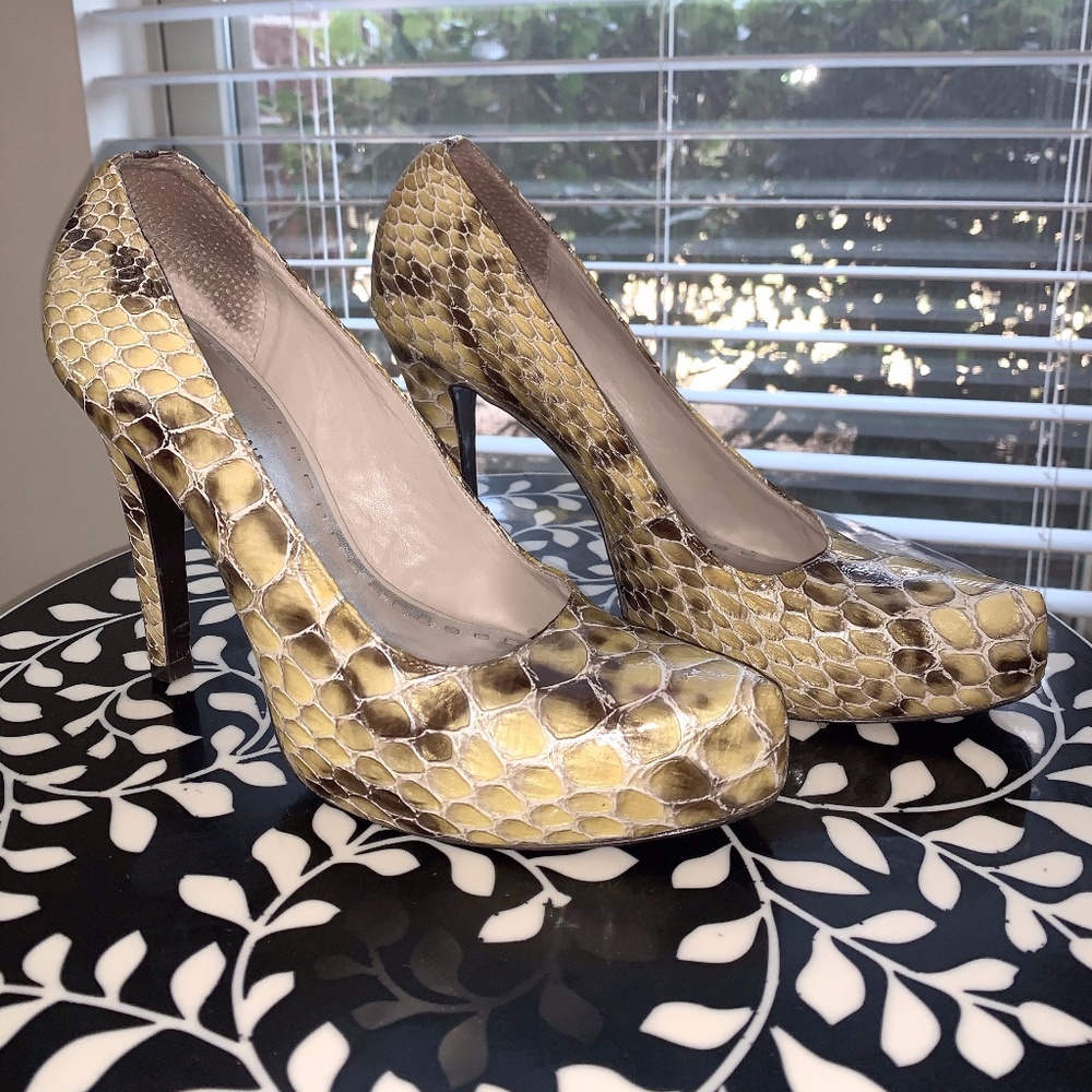 Gianni Bini Snake Skin Print Heels